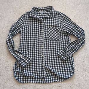 Old Navy Classic Flannel Shirt Size M